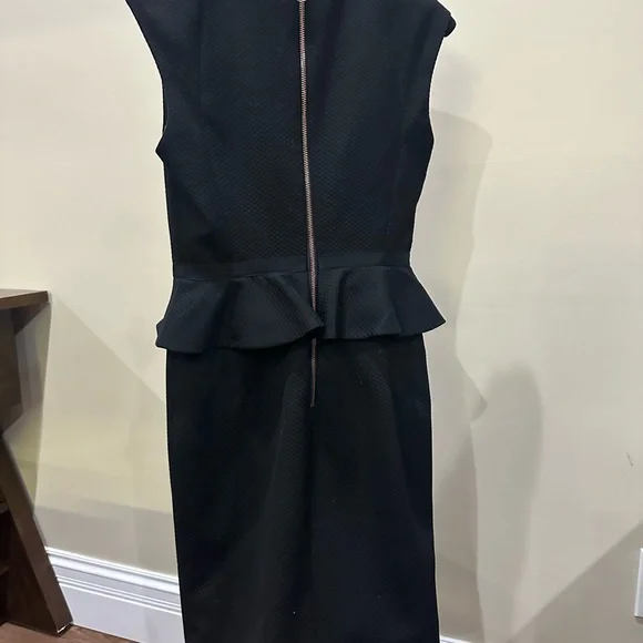 Elegant Ted Baker Black Peplum Suit & Dress - Picture 6 of 9